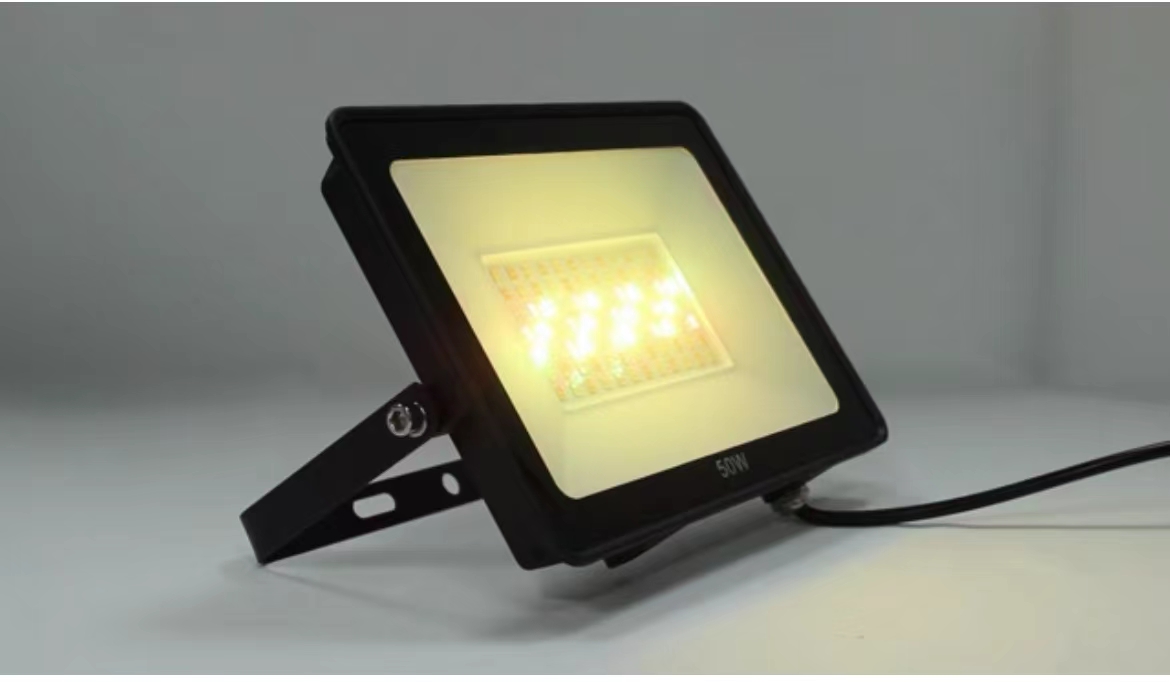 30W Led tuya Flood Light Projector Lighting SMD Chip multicolor Garden Lighting smart life app control