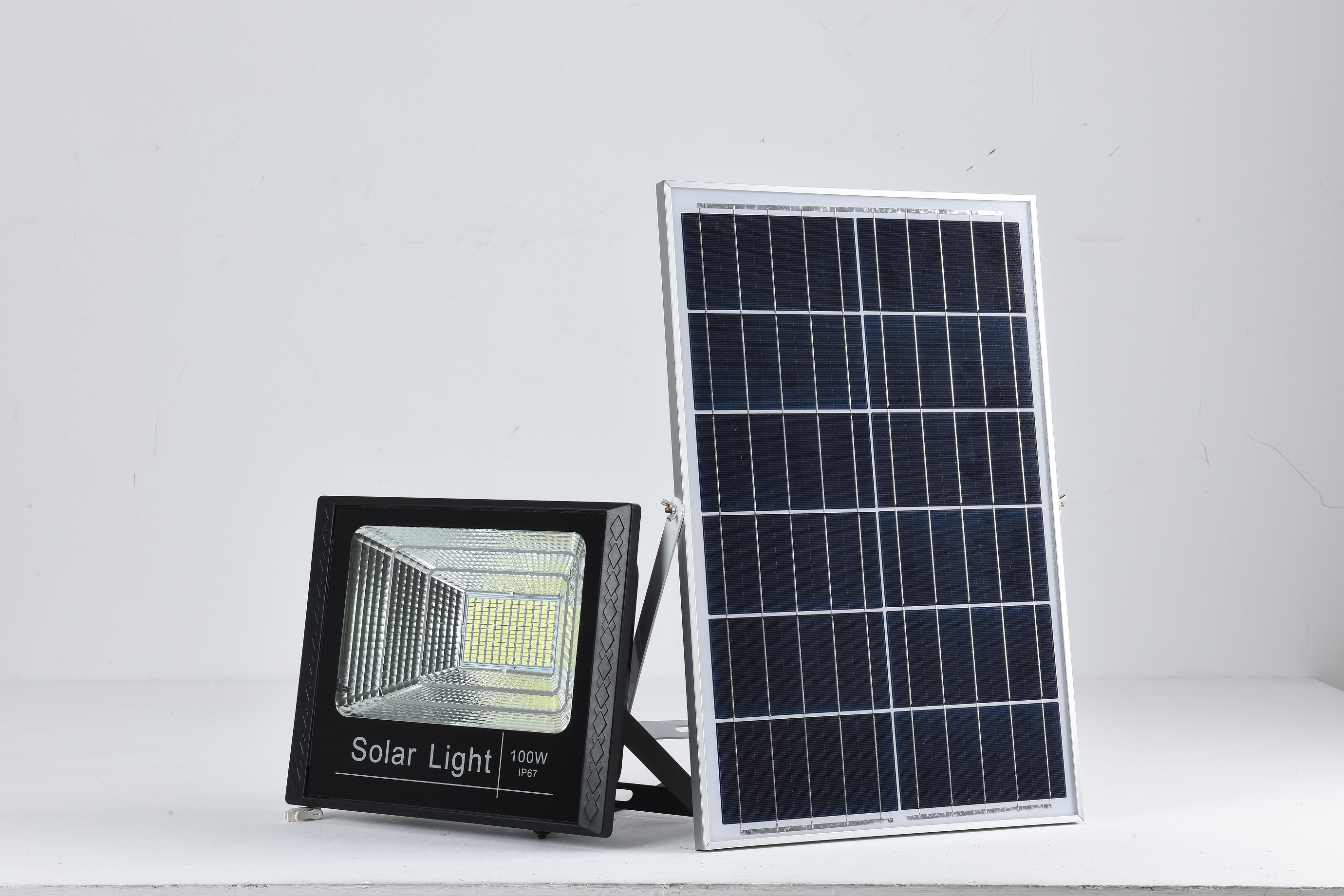 High Bright Outdoor Wall Mounted 25W Led Solar Flood Light 
